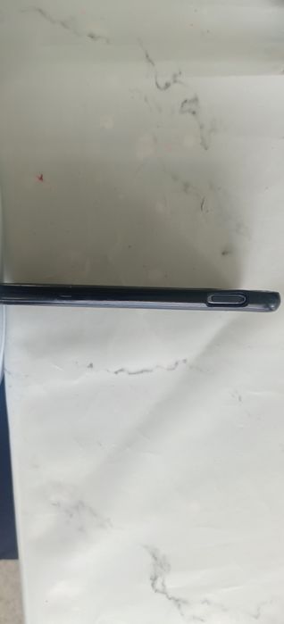 Samsung s 10e продается.