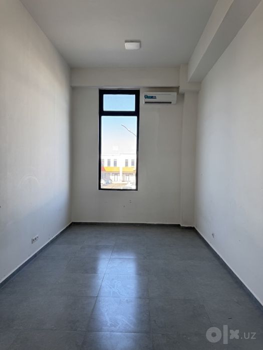 Index bozori dokon sotiladi