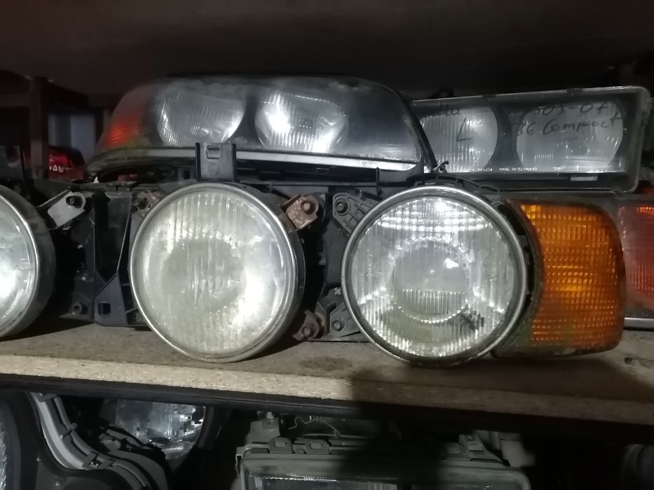 Продам фары бмв е34 оригинал