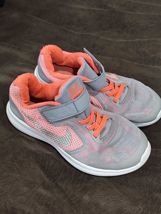 Маратонки Nike 32 номер.