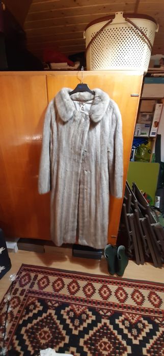 Haina de blana vizon