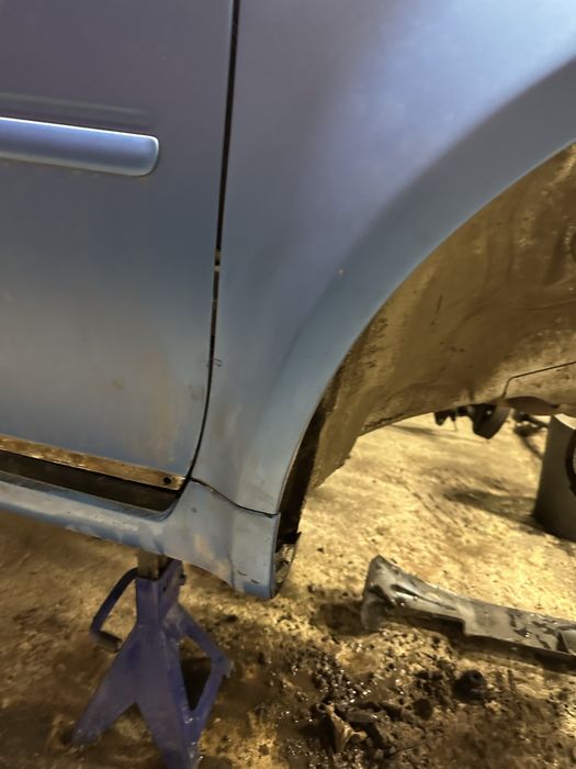 Ляв десен калник ауди с3 audi s3 2000г отлични