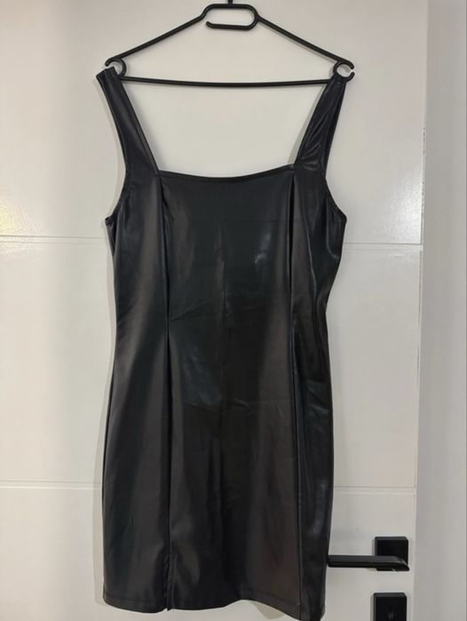 Rochie de piele Zara