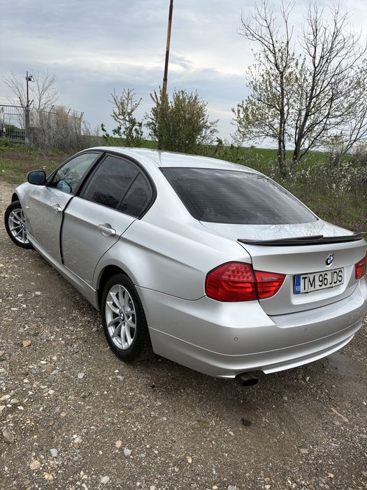 Bmw seria 3 e90 facelift 2010