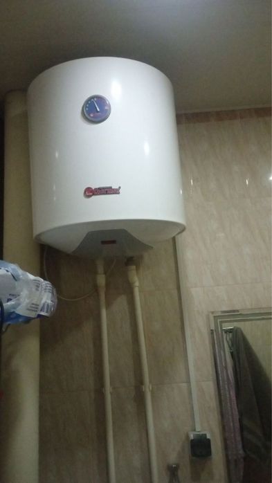 Чирчик шахар 3 м/р 1х сотилади 21.300$ Бош толов ва Паспорт бн Ипотека