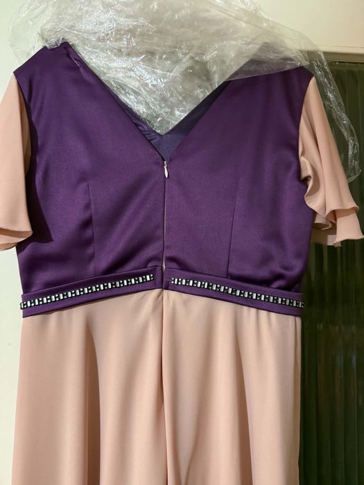 Rochie perfecta pentru evenimente