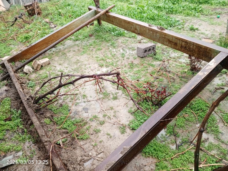 Швеллер сотилади