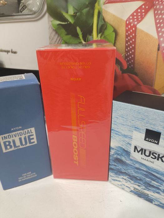 Духи Эвон, гель для душа, шампунь, тушь