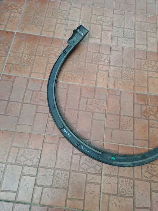 Overfender bandou dreapta fata Audi Q3 8U Facelift an 2014-2020