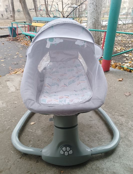 Продам коляску для новорожденных