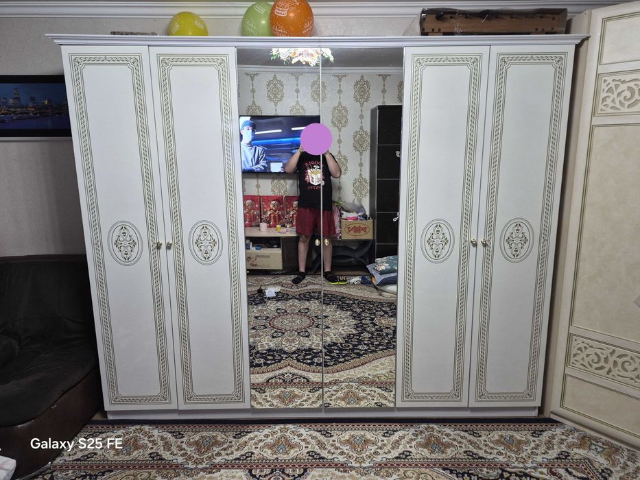 Продается шкаф - 217х261,5х61