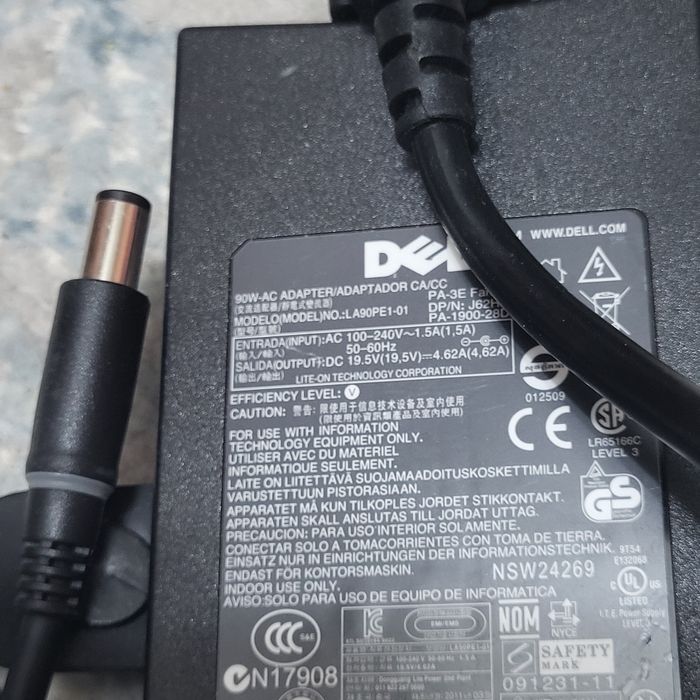 Зарядка для ноутбук HP DELL