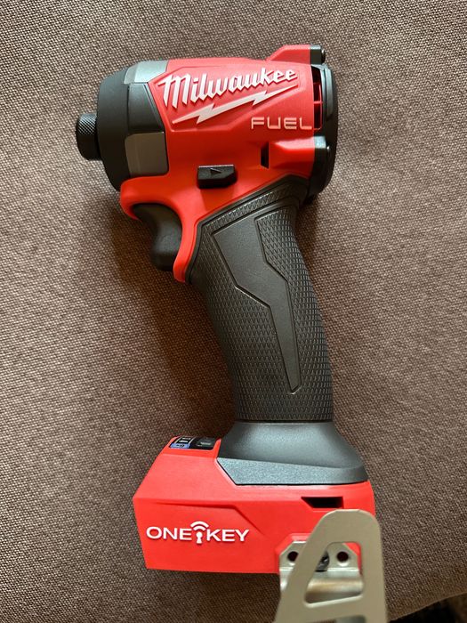 Milwaukee M18ONEID3