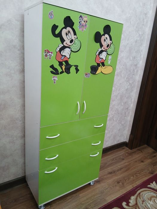 Детский кровать и детский шкаф в комлекте