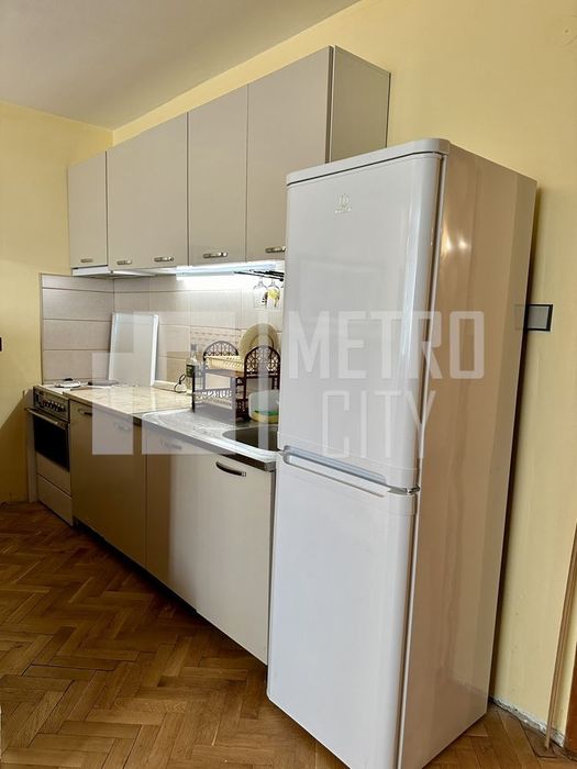 Продава се Тристаен апартамент в София, Изгрев - 86 кв.м за 3954 €/кв.м - Снимка #7