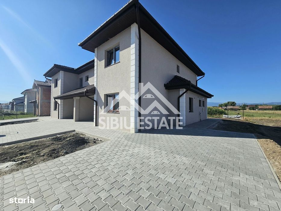 Casa noua 4 dormitoare, 3 bai
