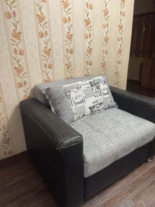 Продается кресло и диван