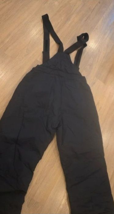 Pantaloni de iarna/SKI - Mărimea M  300 lei