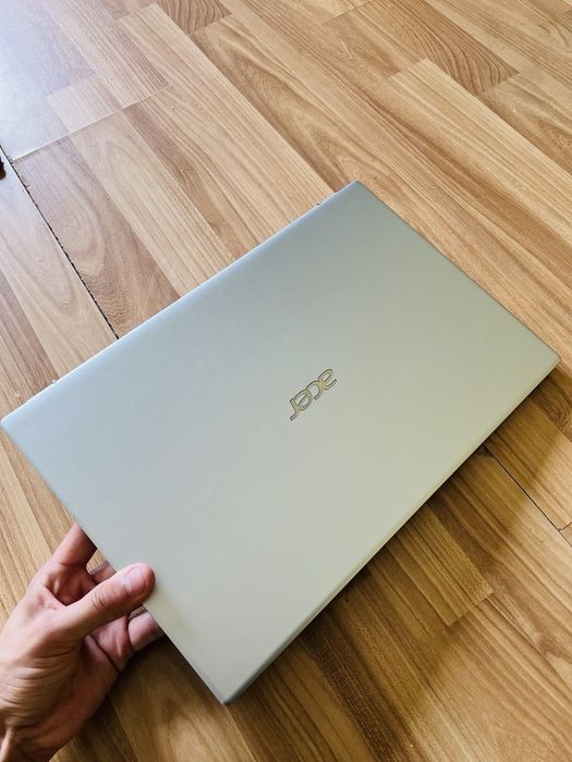Acer aspire 3| core-i3 - 11 avlod holati ideal aybi yuq