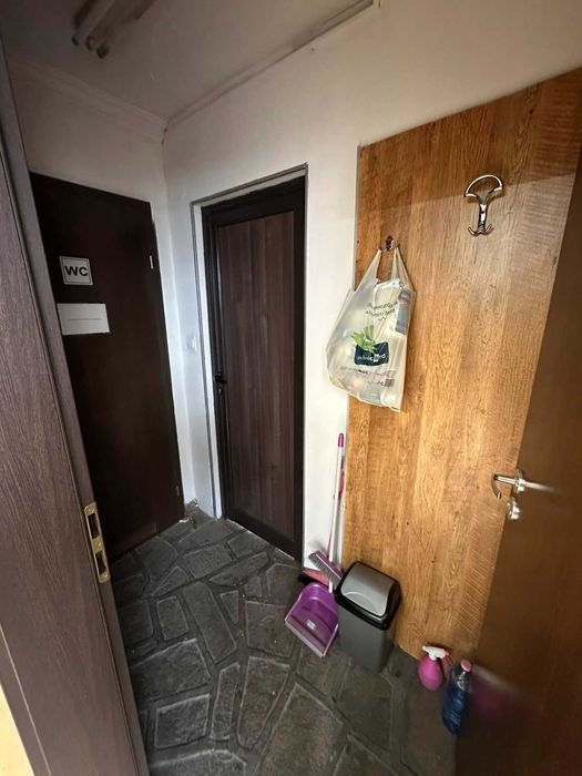 Дава се под наем Магазин в Пловдив, Център - 15 кв.м за 255 € - Снимка #4