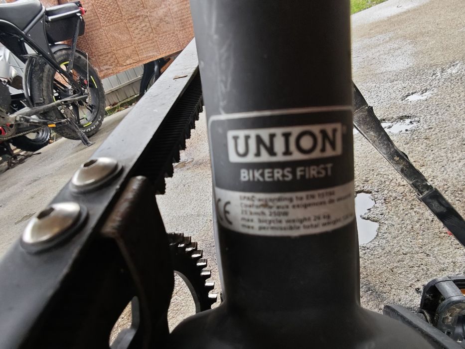 Vând bicicleta electrica Shimano cu curea