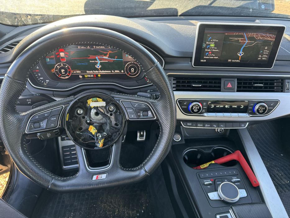 Dezmembrez Audi A4 B9 sedan 272 cai CRT Sline