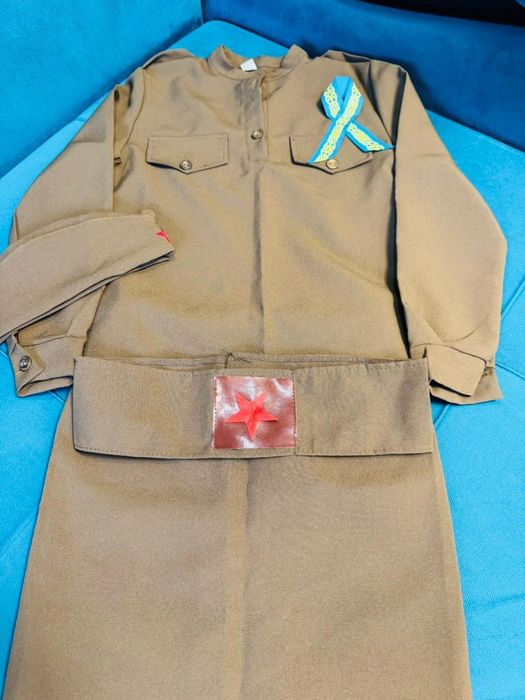 Продам форма на девочку