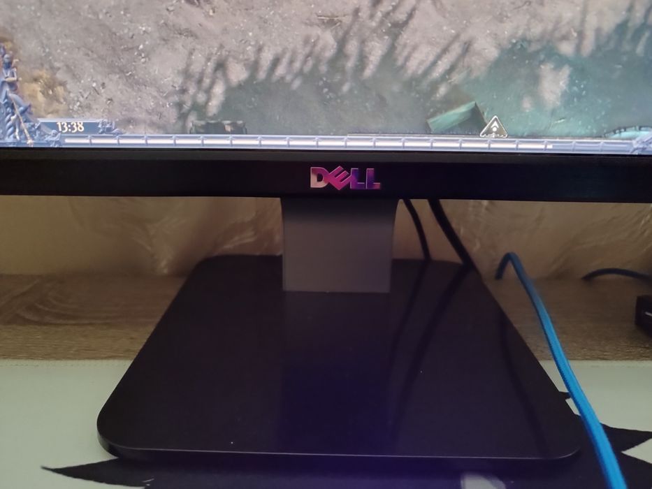 Монитор DELL 23 инча
