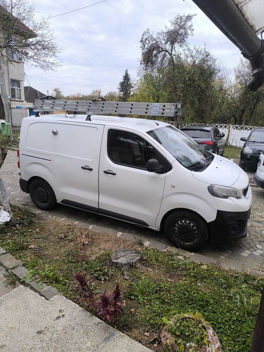 Vând Peugeot Expert N1 Autoutilitară 1.6 Diesel – 2017 – Ideală pentru activități comerciale