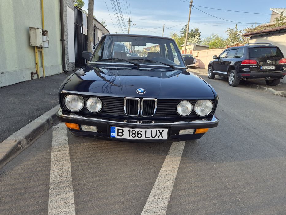 Bmw e28 520i vehicul istoric  klima