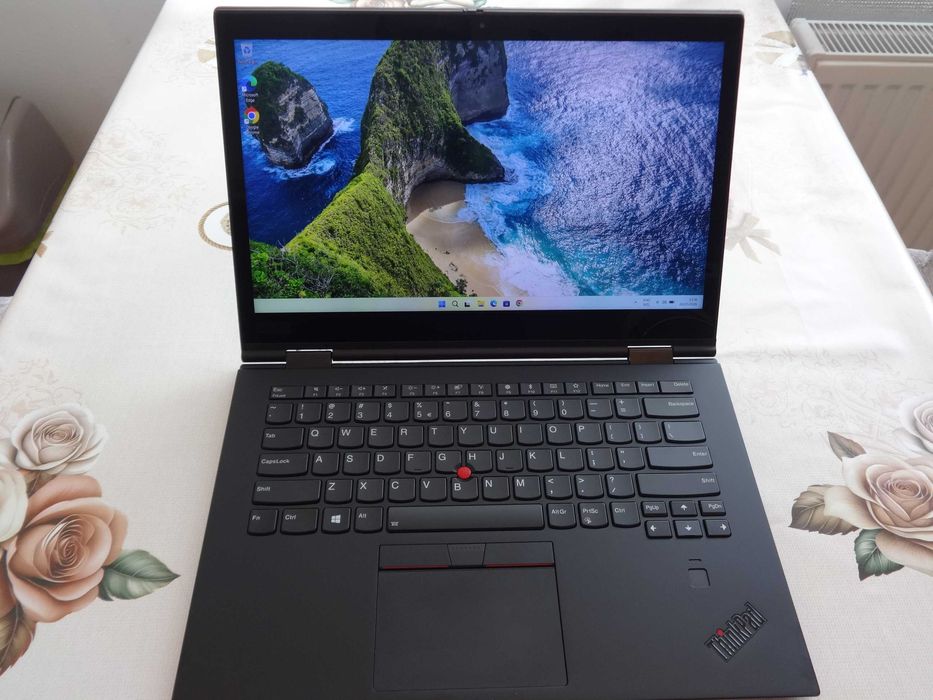 Таблет и Лаптоп 2в1 Lenovo ThinkPad X1 Yoga Gen 3 i7-8650U/RAM 16GB DDR4/NVMe SSD 256GB / 4G LTE-A модул Fibocom L850-GL Nano-SIM