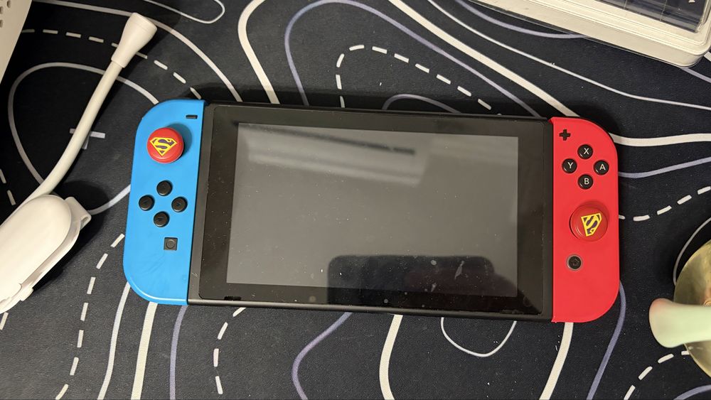 Продам nintendo switch