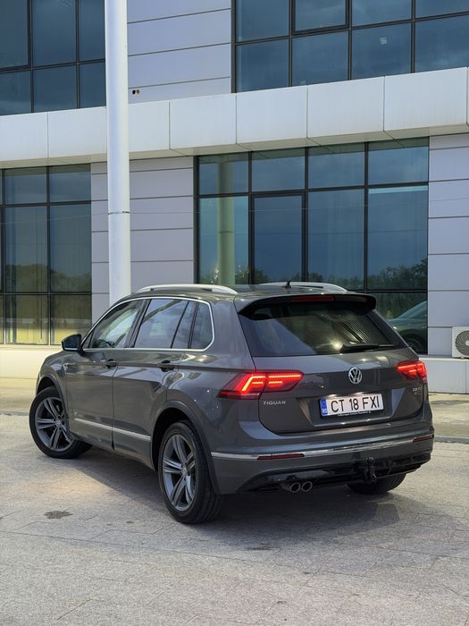 VW Tiguan R-line 2.0 4x4 -190cp / KM reali /VOPSEA ORIGINALA