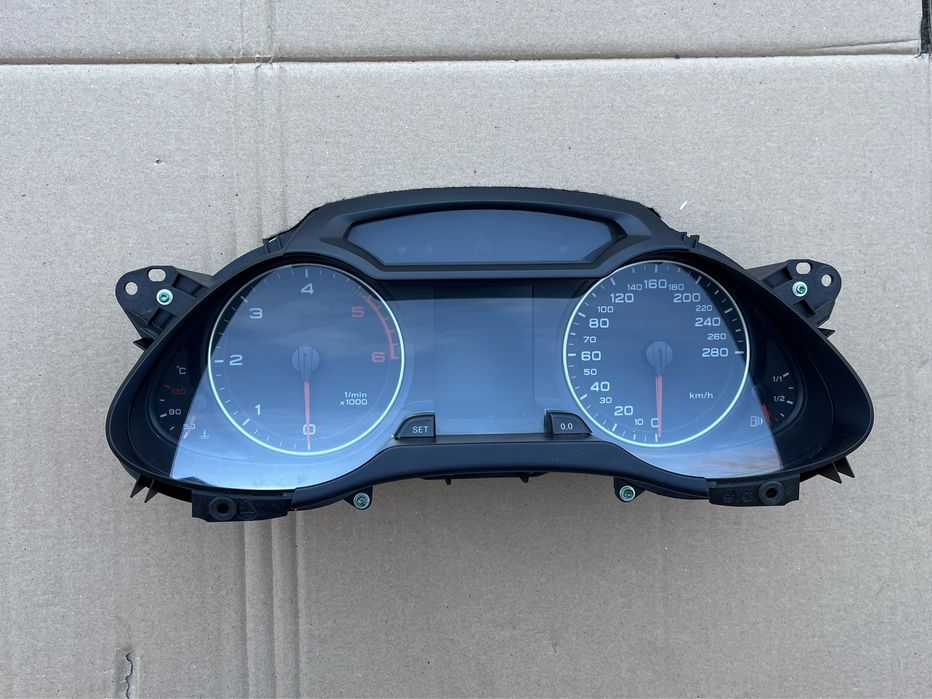 Ceasuri bord Audi A4 / A5 / Q5