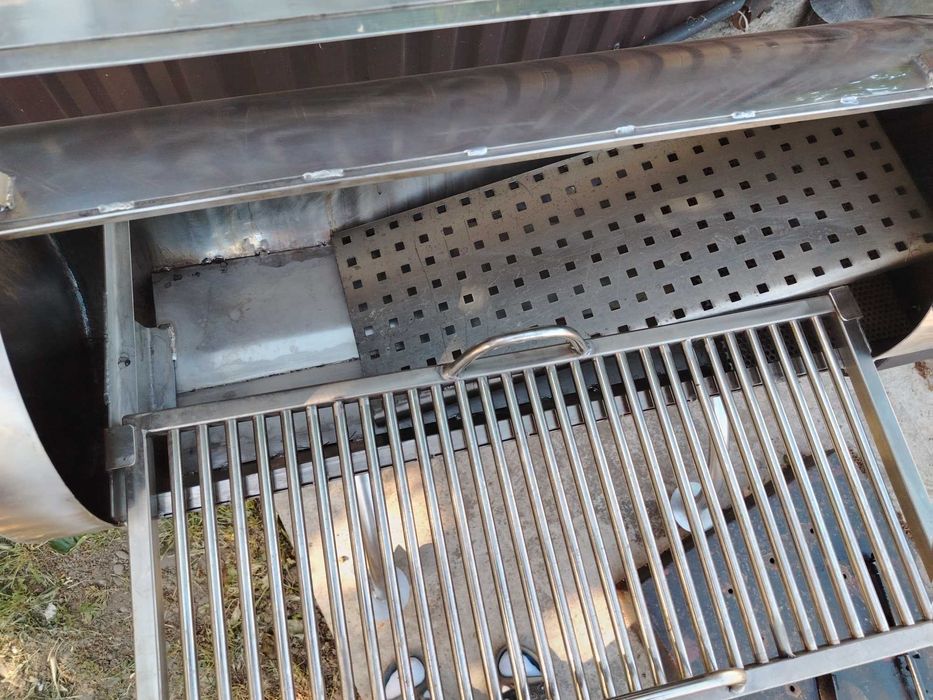 Gratar tip smoker din inox alimentar