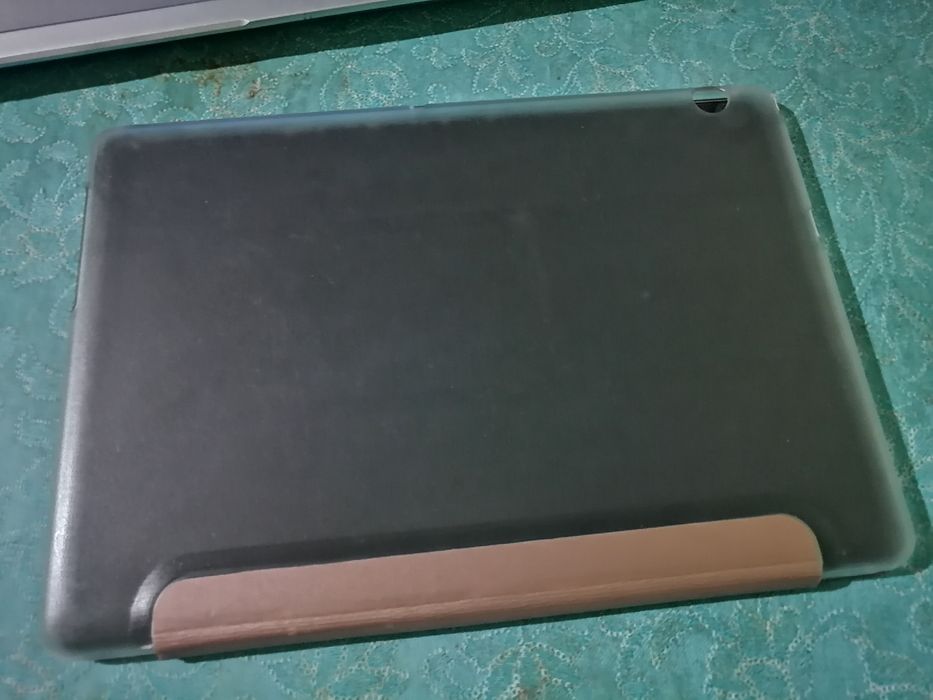 Таблет Huawei AGS-L09 10 инча