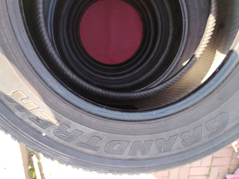 Продам резину 265/65/17