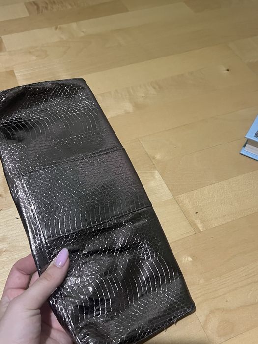 Черен клъч нов 8€