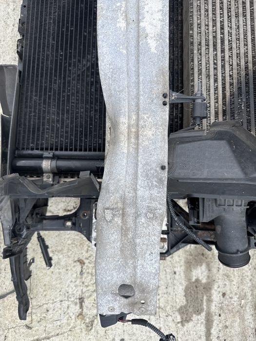 Armatura Intaritura bara fata cod 8K0807113F Audi A4 B8.5 facelift