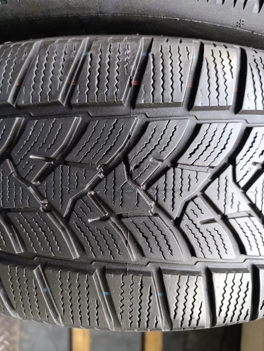 Anvelope de iarnă 215 60 17 Dunlop dot 2020