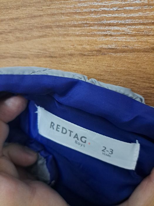 Продаётся куртка на мальчика 2-3года Б/У