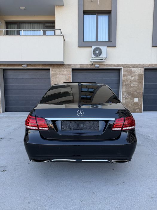 Mercedes-benz E220 7G/LED/Шибедах