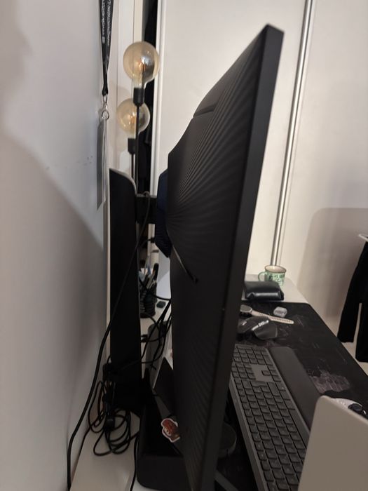 Monitor LED Samsung Gaming Odyssey G5  G51F 31.5 QLED VA