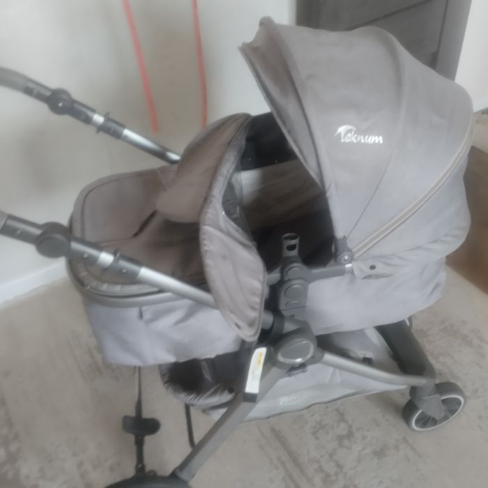 Коляска для младенцев