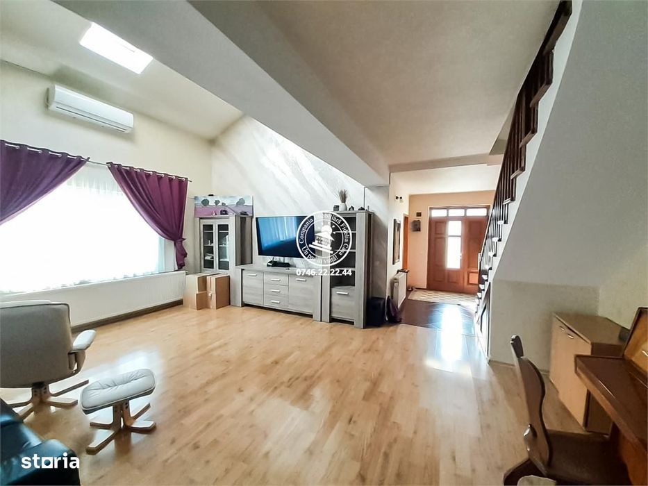 Vila  de vanzare  Valea Lupului,