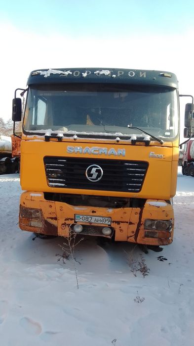 Самосвал Шахман F2000