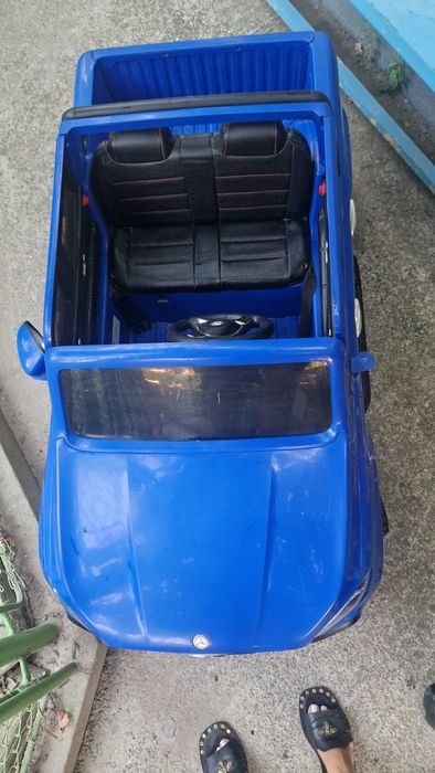 Masinuta electrica 4x4