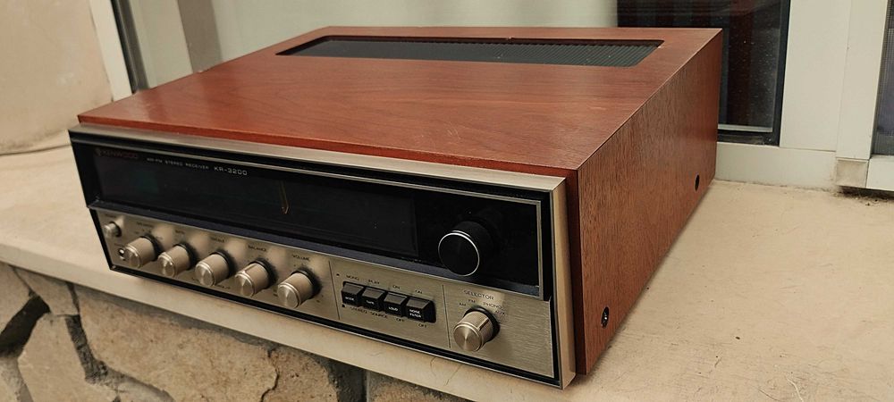 Стерео ресивър Kenwood KR - 3200