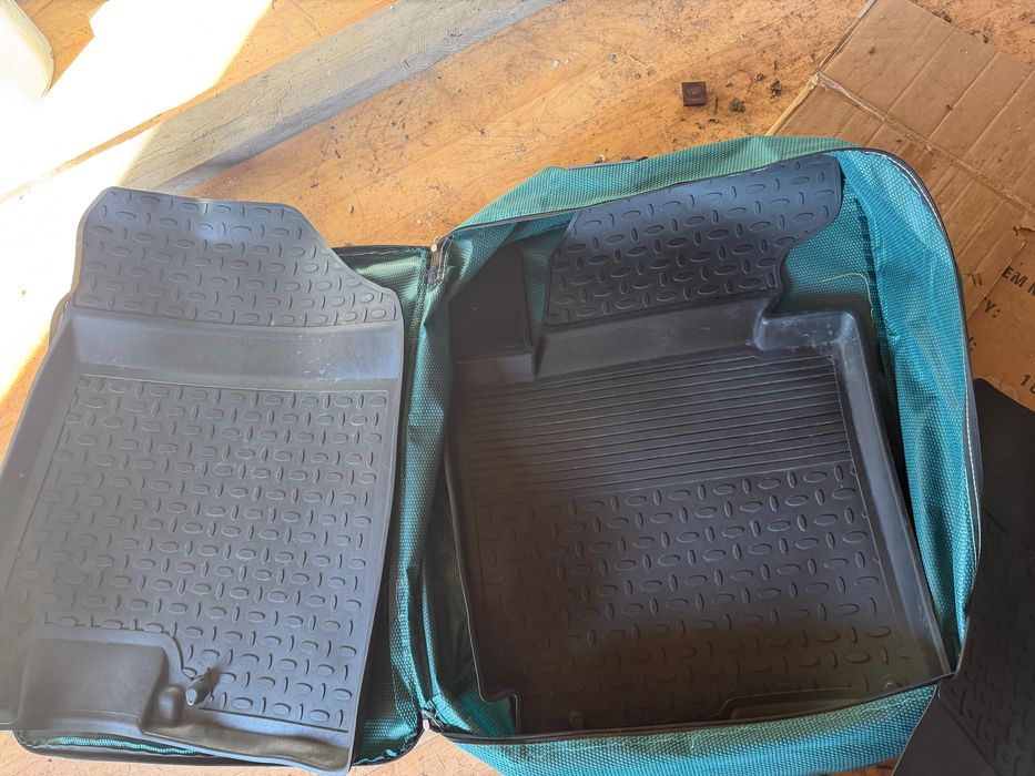 Сатылымда полик