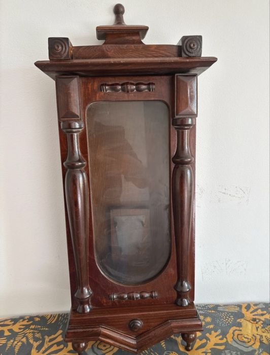 Pendulă Aradora